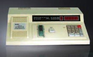 數字集成電路測試儀 SIMI-100